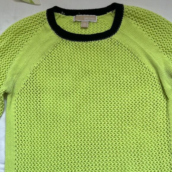 ⭐️MICHAEL Kors Neon Yellow Sweater with Black Trim⭐️ - Picture 7 of 13
